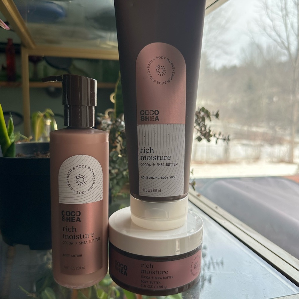 Bath & Body Works Coco Shea Rich Moisture Set - Picture 2 of 4